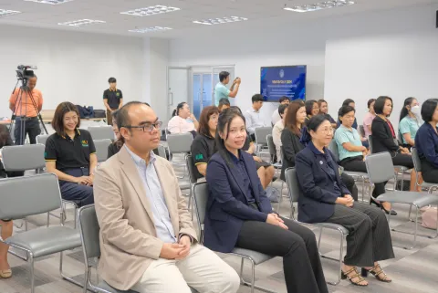 กิจกรรมการแลกเปลี่ยนเรียนรู้ แนวปฏิบัติที่ดี (VRU KM Day 2024)เพื่อการดำเนินการที่เป็นเลิศ (EdPEx) 