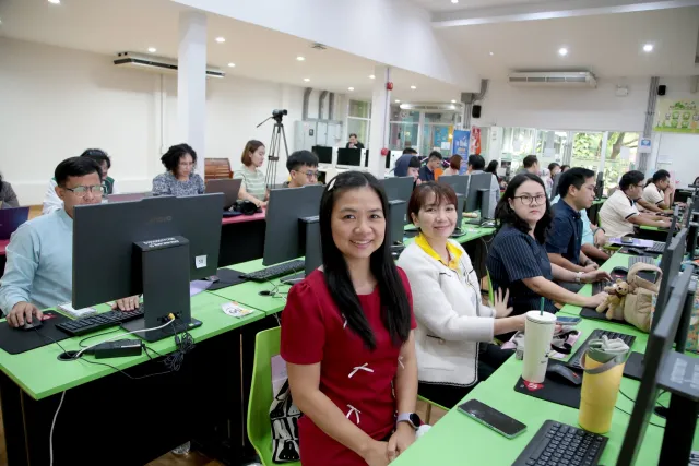 การพัฒนาทักษะวิทยากรมืออาชีพด้านดิจิทัลด้วยเครื่องมือ AI (Train The Trainer)