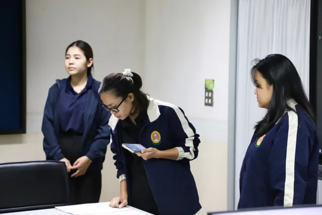 ประชุมคณะกรรมการดำเนินงานจัดการความรู้ (KM) มหาวิทยาลัยราชภัฏวไลยอลงกรณ์ ในพระบรมราชูปถัมภ์
